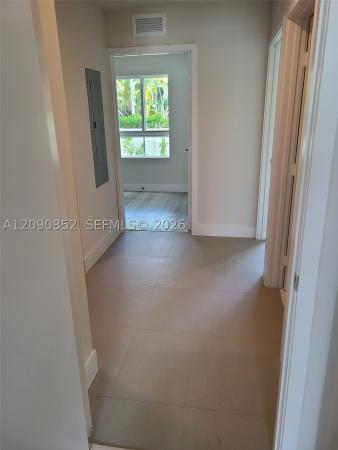 2555 NE 193rd St #2114, Unincorporated Dade County, Florida 33180, image 2