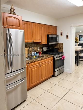 10665 SW 6th St, Sweetwater, Florida 33174, image 1