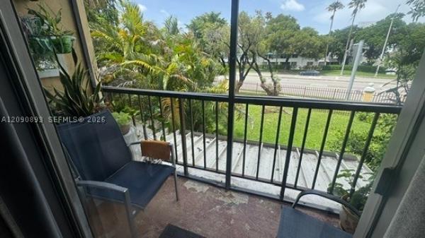 8850 Fontainebleau Blvd #203, Unincorporated Dade County, Florida 33172, image 1