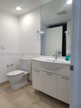 Icon Brickell Tower 1, 475 Brickell Ave #3709, Miami, Florida 33131, image 1