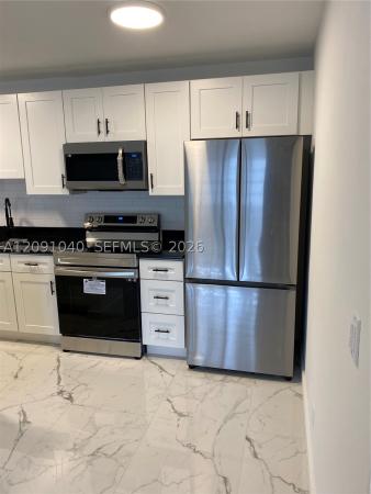Everett Arms, 3550 NW 8th Ave #616, Pompano Beach, Florida 33064, image 1