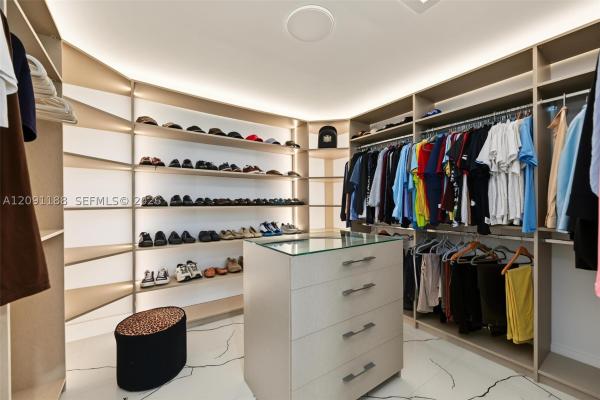 Avon Isles, 4611 SW 34th Ave, Dania Beach, Florida 33312, image 1