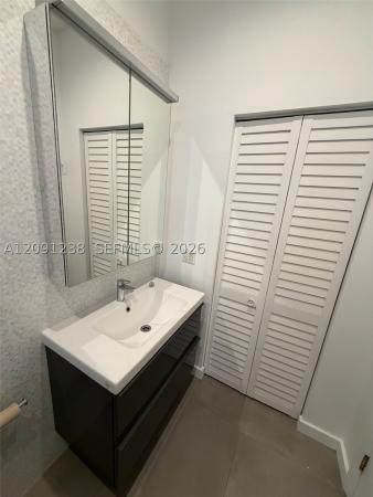 Ocean Village, 55 Ocean Lane Dr #4024, Key Biscayne, Florida 33149, image 1