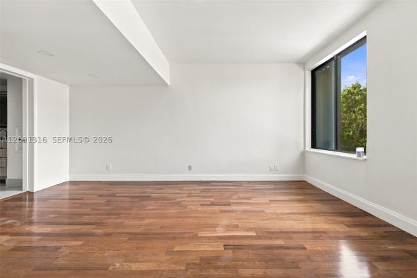 1542 NE Quayside Ter #D2, Unincorporated Dade County, Florida 33138, image 1