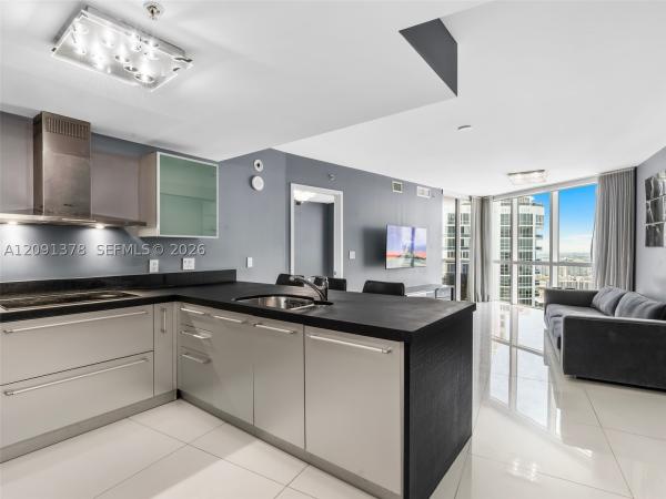 Trump Royale, 18201 Collins Ave #5303, Sunny Isles Beach, Florida 33160, image 1