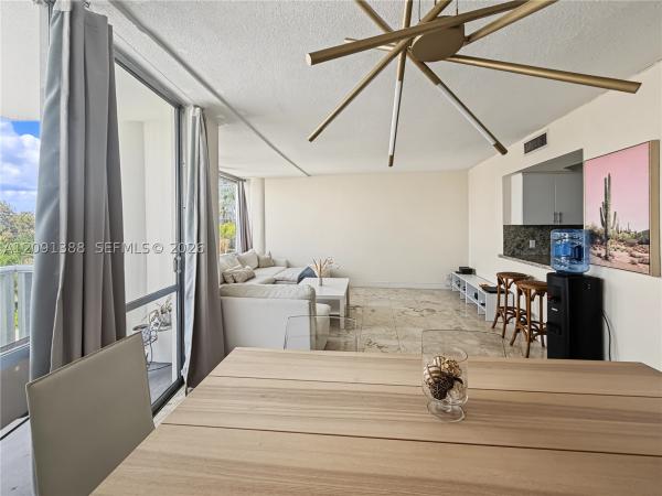 King Cole, 900 Bay Dr #221, Miami Beach, Florida 33141, image 1