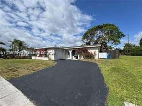 Sunrise Golf Village, 2631 NW 94th Ave, Sunrise, Florida 33322, image 1