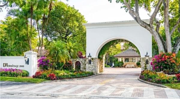 L'Hermitage, 2000 S Bayshore Dr #58, Miami, Florida 33133, image 1