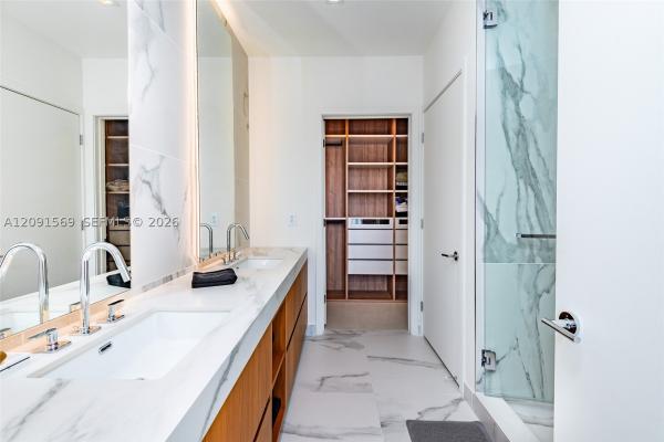 1400 Biscayne Blvd #405, Miami, Florida 33132, image 1