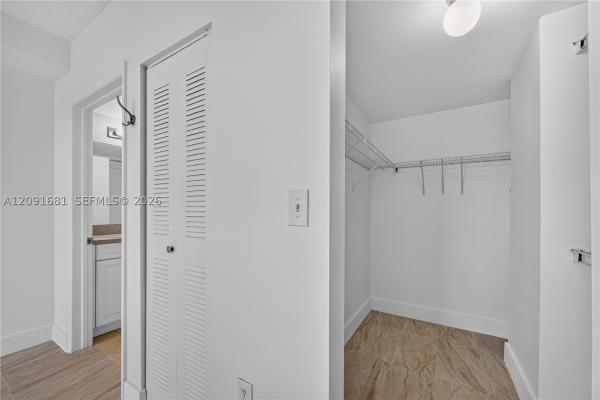 1 Glen Royal Pkwy #903, Miami, Florida 33125, image 1