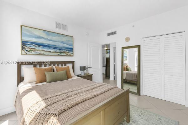 Moon Bay Of Miami, 500 NE 29th St #804, Miami, Florida 33137, image 1