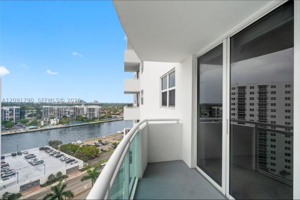 The Residences On Hollywood Beach, 3001 S Ocean Dr #1439, Hollywood, Florida 33019, image 1