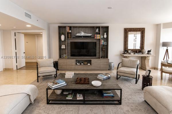 Grand Bay Tower, 430 Grand Bay Dr #606, Key Biscayne, Florida 33149, image 1