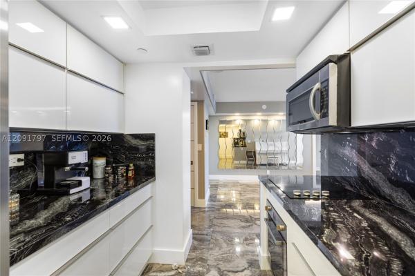 Delvista Tower 2, 20355 NE 34th Ct #1422, Aventura, Florida 33180, image 1