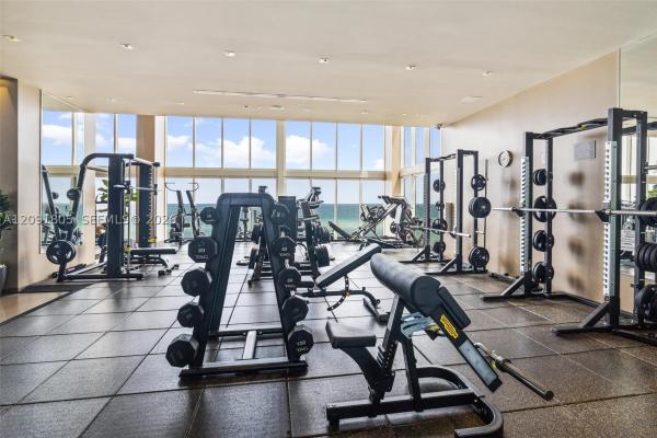Beach Club 2, 1830 S Ocean Dr #2609, Hallandale Beach, Florida 33009, image 1