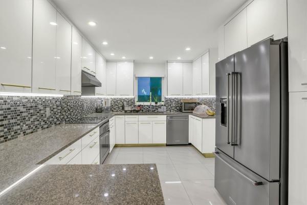 Palmetto Pines, 4720 Baldric St, Boca Raton, Florida 33428, image 1