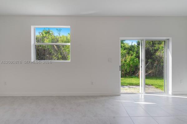 Hamilton Place, 934 SE 19th St, Homestead, Florida 33034, image 1