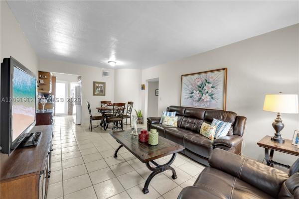 Coral Gardens, 3470 SW 10th St #10B, Miami, Florida 33135, image 1