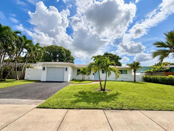 Boulevard Park, Pembroke Pines, Florida 33023, image 1