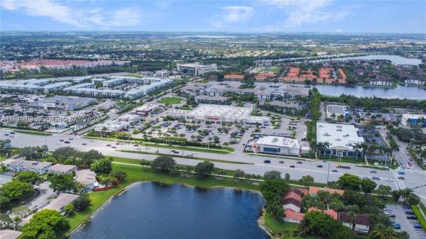 Boulevard Park, 401 SW 72nd Ave, Pembroke Pines, Florida 33023, image 1