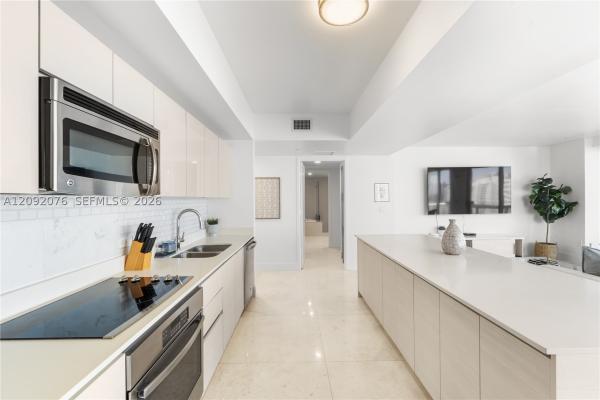 Beachwalk Elite Hotel & Resort, 2600 E Hallandale Beach Blvd #T1601, Hallandale Beach, Florida 33009, image 1