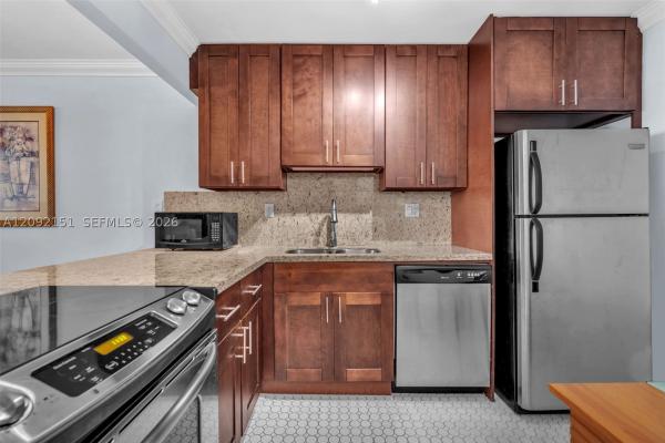 Plaza Towers, 1849 S Ocean Dr #PH-3, Hallandale Beach, Florida 33009, image 1