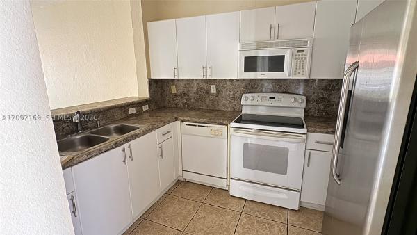 17650 NW 73rd Ave #104-18, Hialeah, Florida 33015, image 1