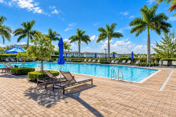 336 NE 210th Way, Unincorporated Dade County, Florida 33179, image 1