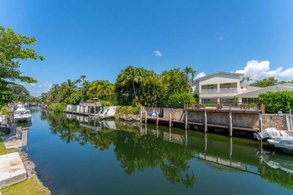 Riviera, 739 S Alhambra Cir, Coral Gables, Florida 33146, image 1
