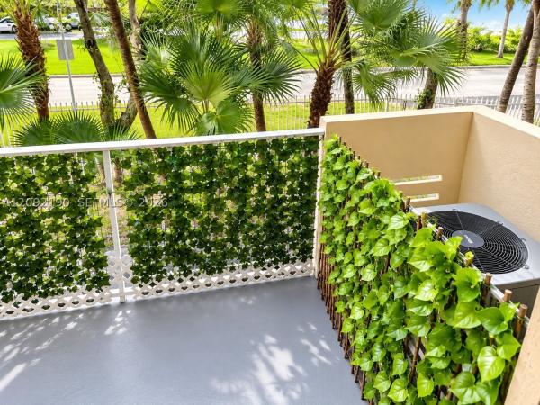 Vecino Del Mar, 2350 NE 135th St #203, North Miami, Florida 33181, image 1