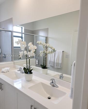 796 NE 208th Ln, Miami Gardens, Florida 33179, image 1