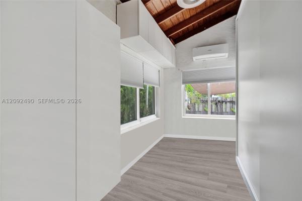 Irons Manor, 860 NE 127th St, North Miami, Florida 33161, image 1