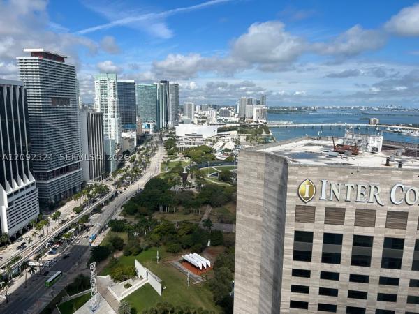 One Miami East, 335 S Biscayne Blvd #4200, Miami, Florida 33131, image 1