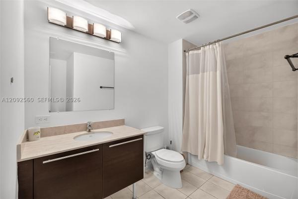 Quantum On The Bay, 1900 N Bayshore Dr #2717, Miami, Florida 33132, image 1