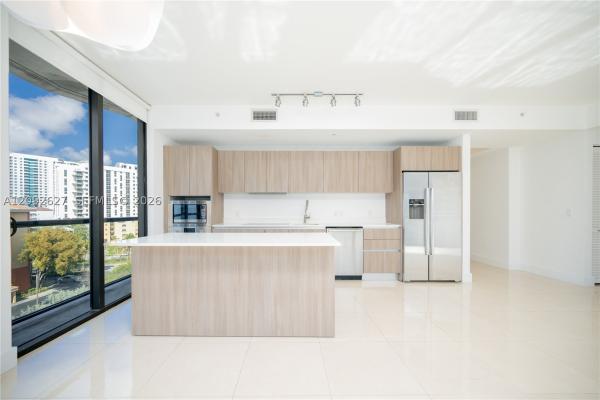 Cassa Brickell, 201 SW 17th Rd #701, Miami, Florida 33129, image 1
