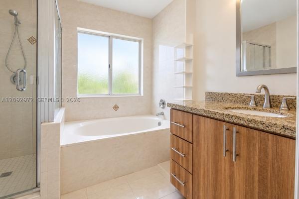 18046 SW 154th Pl, Unincorporated Dade County, Florida 33187, image 1