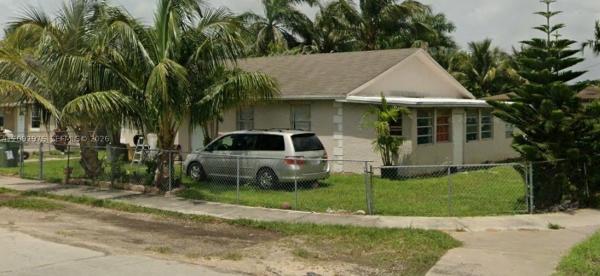 Avocado Villas, 24 SW 17th Ave, Homestead, Florida 33030, image 1