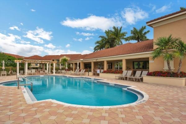 313 Villa Cir, Boynton Beach, Florida 33435, image 1