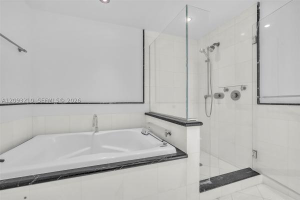 The Bentley Bay South, 520 West Ave #803, Miami Beach, Florida 33139, image 1