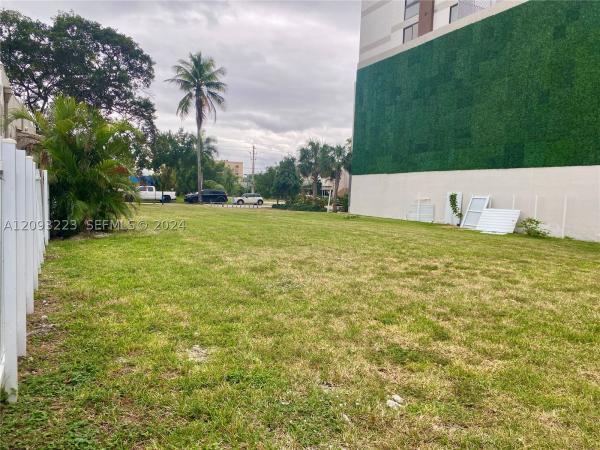 Hollywood South Side, 1741 Dewey St, Hollywood, Florida 33020, image 1