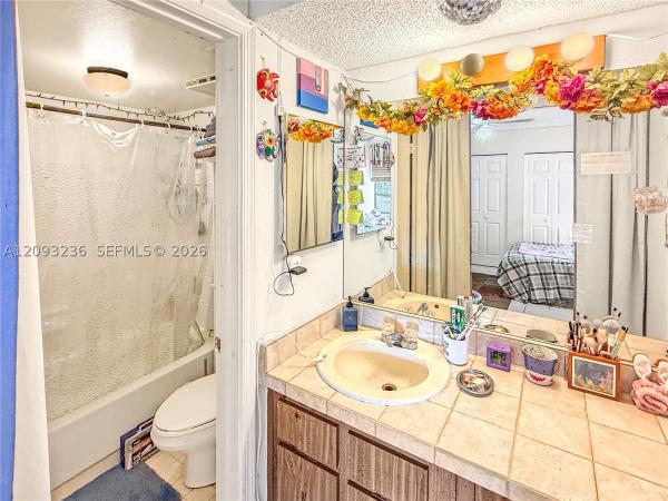 9926 Twin Lakes Dr #7-D, Coral Springs, Florida 33071, image 1