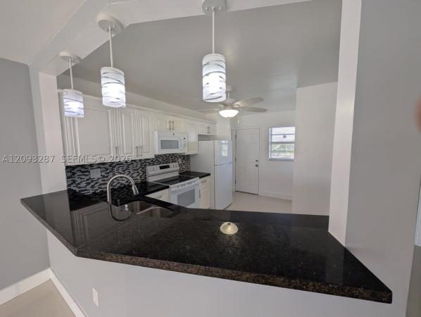1750 NE 191st St #622-3, Unincorporated Dade County, Florida 33179, image 1