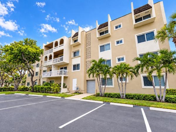 7732 Camino Real #F-401, Unincorporated Dade County, Florida 33143, image 1