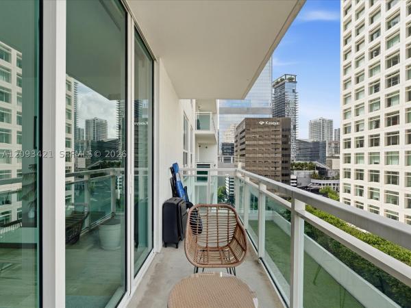 The Plaza On Brickell East, 950 Brickell Bay Dr #1208, Miami, Florida 33131, image 1