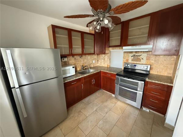 Sheridan Lakes, 2200 Park Ln #306, Hollywood, Florida 33021, image 1