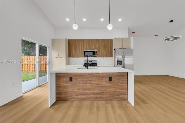 The Gables, 16 Gables Blvd, Weston, Florida 33326, image 1