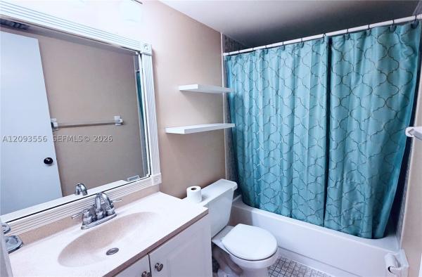 Royal Palm At Plantation, 6800 Cypress Rd #401, Plantation, Florida 33317, image 1