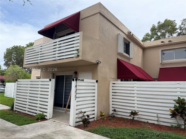 14327 SW 97th Ln, Unincorporated Dade County, Florida 33186, image 1