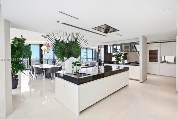 One Thousand Museum, 1000 Biscayne Blvd #4102, Miami, Florida 33132, image 1