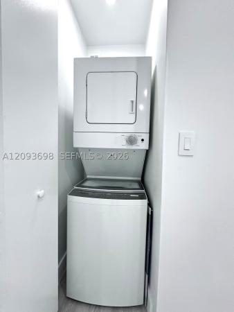 Douglas, 215 Zamora Ave #9, Coral Gables, Florida 33134, image 1